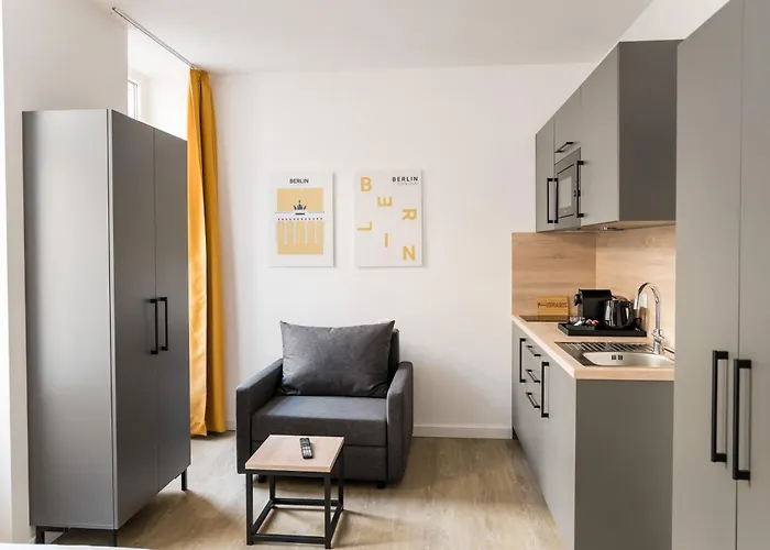 Servus Apartments By Homaris
