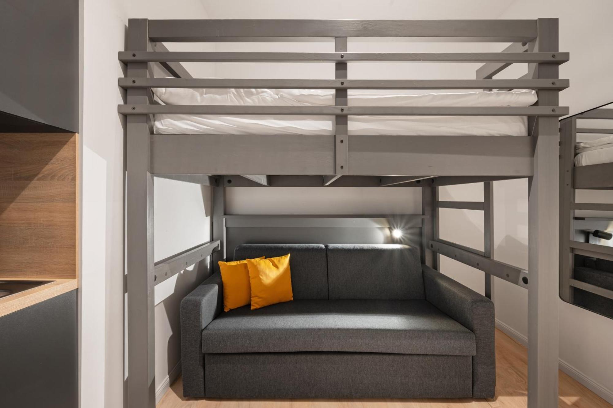 Servus By Homaris Aparthotel *